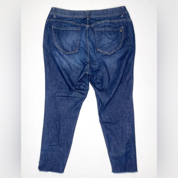 Democracy Ab-technology Dark Wash Distressed Jeans Raw Hem Size‎ 20 - Picture 3 of 7